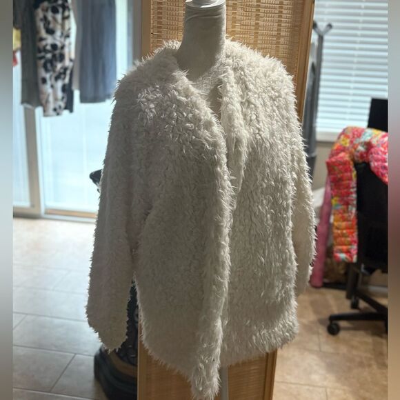 Forever 21 faux Fur Jacket Coat SIZE 2X - Picture 2 of 6